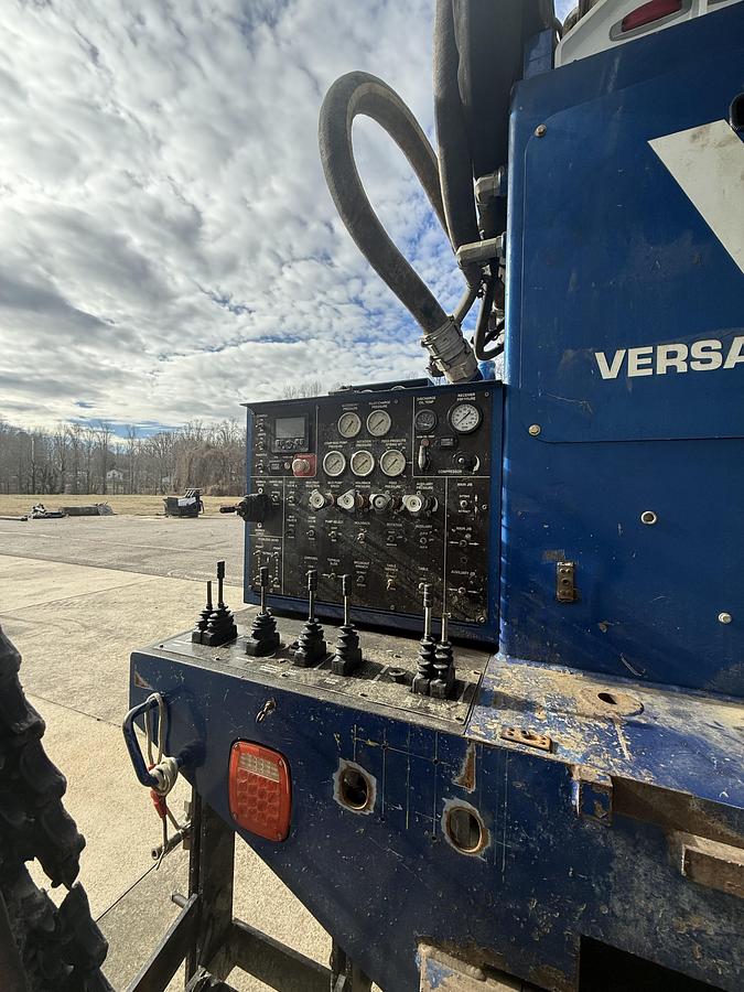 Used Versa-Drill V-140X