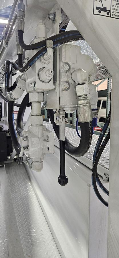 Pulstar P12000 w/ Hatz Diesel Deck Engine .8 Gallons per Hour