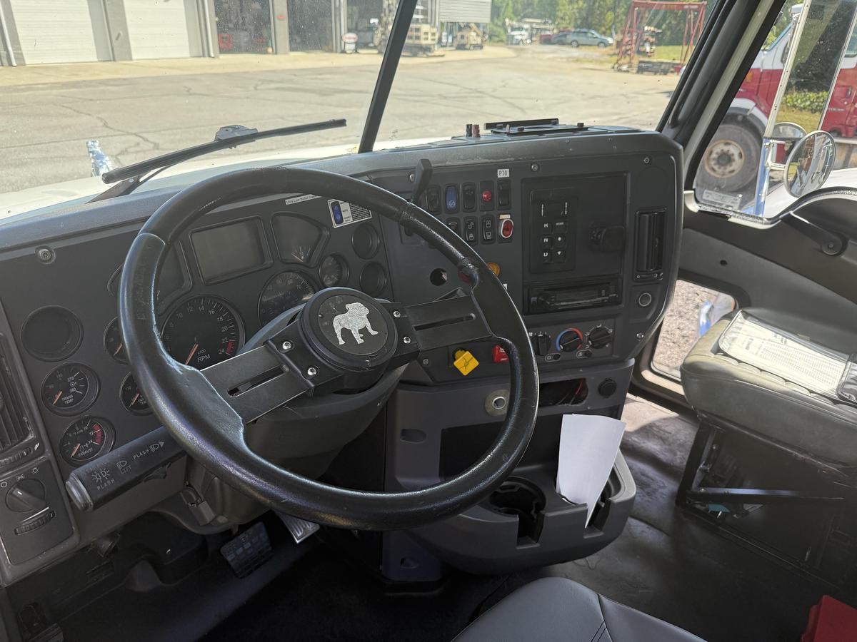 Used 2009 Mack GU 713 Cab/Chassis