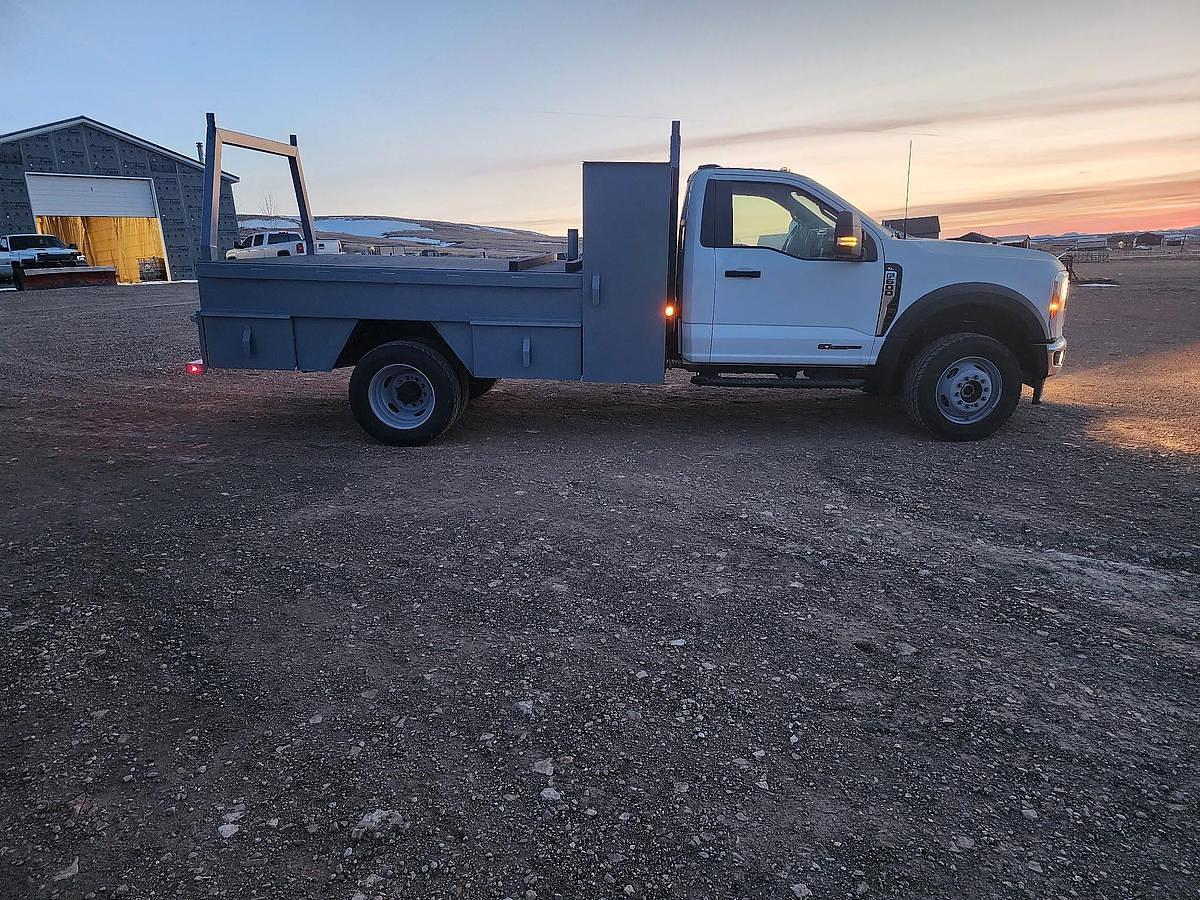 2024 DES 700/160 Helper