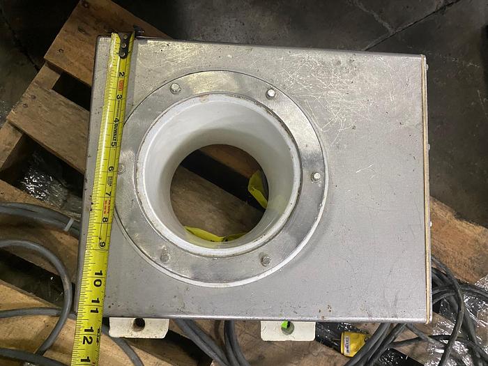 Used Safeline Mettler Toledo Flow Through Metal Detector V3/6F/100/300