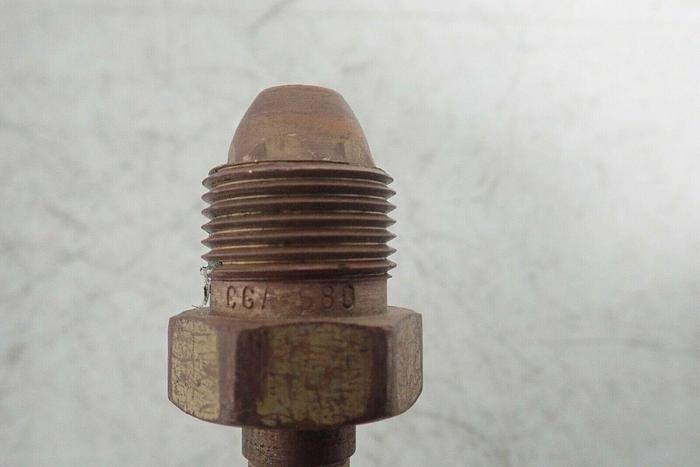 Used Fisher Scientific Company FS-100 CGA-580 Double Gauge Regulator