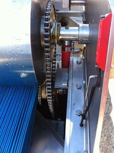 Used Trio FDS 104 Skinning Machine