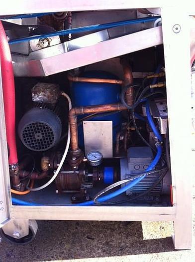 Used Trio FDS 104 Skinning Machine