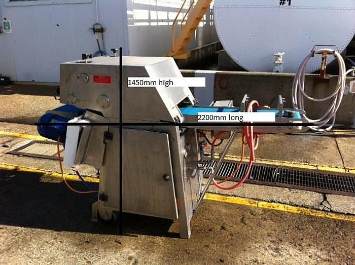Used Trio FDS 104 Skinning Machine