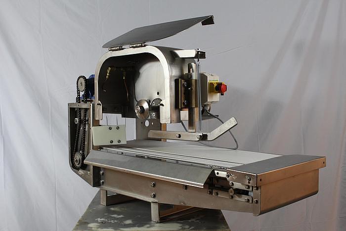 Used Tokai 550 Heading Machine