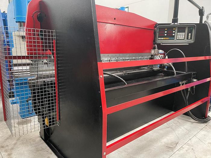 Usato PIEGATRICE SCHIAVI IDRAULICA 3000x100 TON