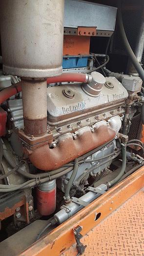 Used 2002 WELCAN 4 Axle Carrier Style Oilfield Pump / Kill Truck