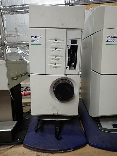 Used Lot of 2 Mettler Toledo ReactIR-4000 FTIR Analyzers w/ 3 Power Supplies & Extras