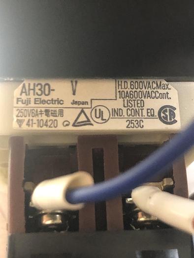 Used Fuji Electric AH22- RESET PUSH BUTTON AH30-V(MP)