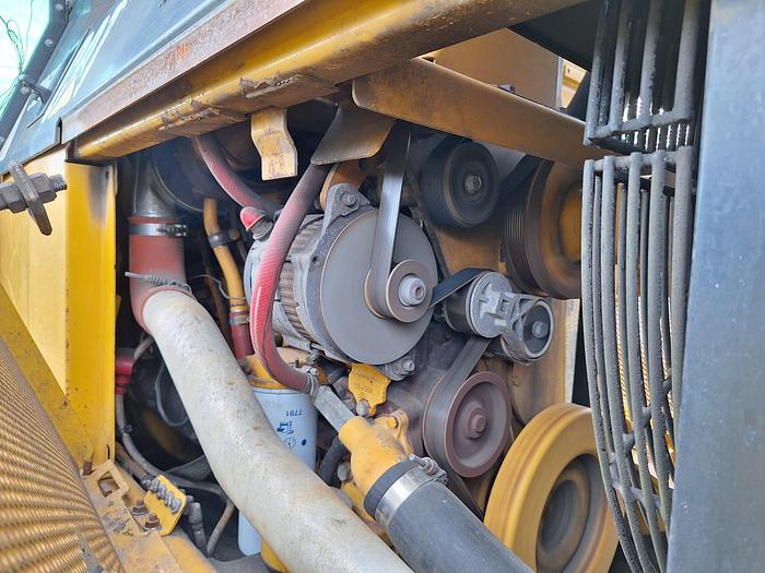 Used 2011 CATERPILLAR 525C