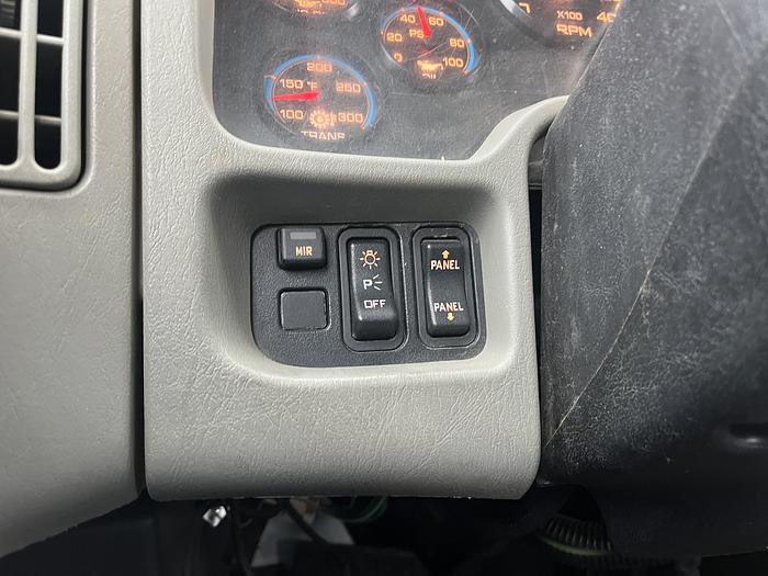 Used 2011 International 7400