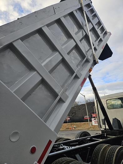 Used 2017 *** ALLISON AUTOMATIC *** Kenworth T880