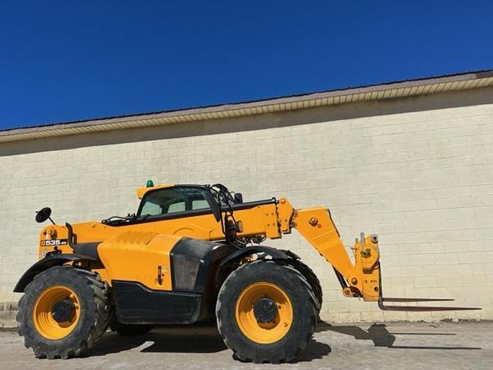 Used 2018 JCB 535-95