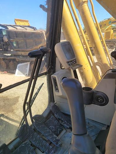 Used 2004 Caterpillar 320CL