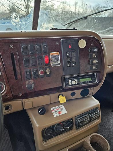 Used 2005 Mack *** ALLISON AUTOMATIC *** CV713 Granite