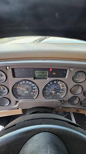 Used 2005 Mack *** ALLISON AUTOMATIC *** CV713 Granite