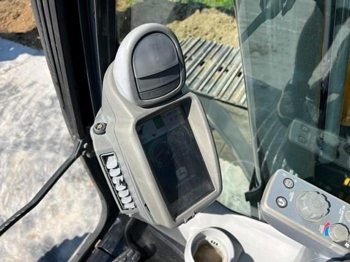 Used 2016 John Deere 250G