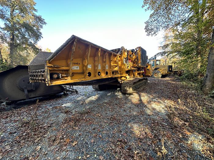 Used 2017 CBI 6800BT on tracks
