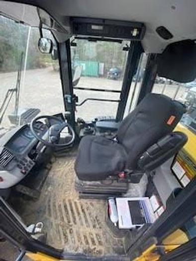 Used 2021 Komatsu WA200-8