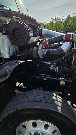 Used 2005 *** ALLISON AUTOMATIC *** Mack CV713 Granite