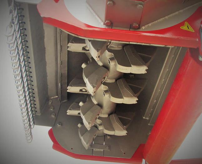 2024 LANE LNEM100/ Mulching Head Attachments