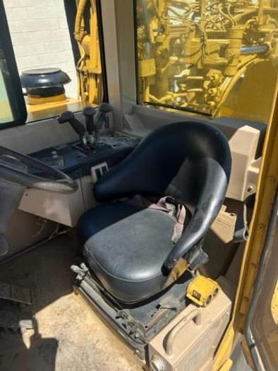 Used 1995 CATERPILLAR 621F