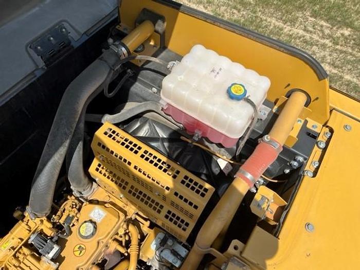 Used 2013 Caterpillar 320EL