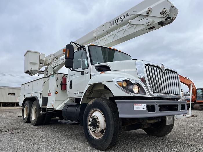 Used 2011 International 7400