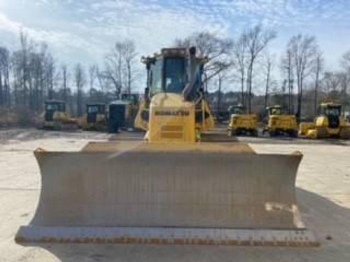 Used 2019 Komatsu D61PXI-24