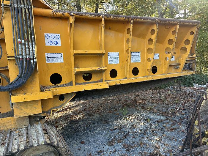 Used 2017 CBI 6800BT on tracks