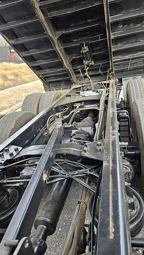 Used 2007 Mack CV713 Granite