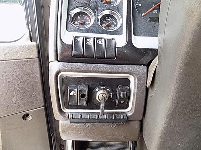 Used 2014 Kenworth T6 Tandem Axle Sleeper