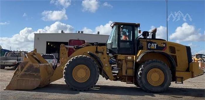 Used 2019 CATERPILLAR 982M