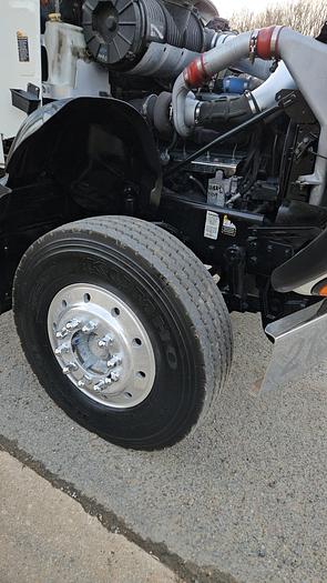 Used 2005 Mack *** ALLISON AUTOMATIC *** CV713 Granite