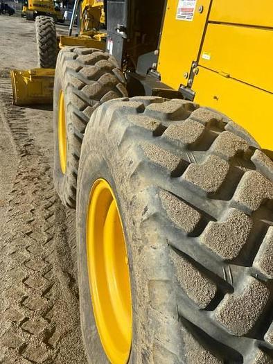 Used 2022 Komatsu GD655-7