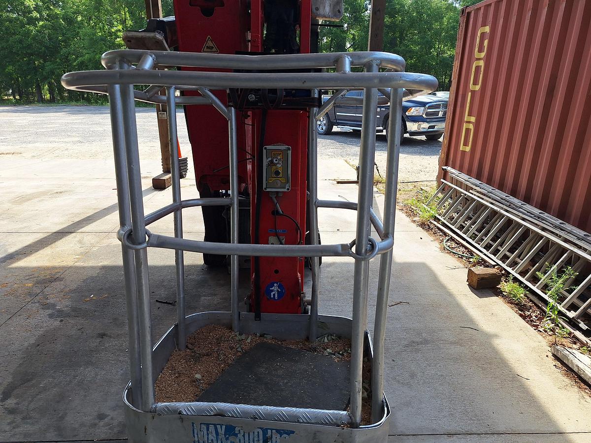 Used 2016 Platform Basket PB 22.10