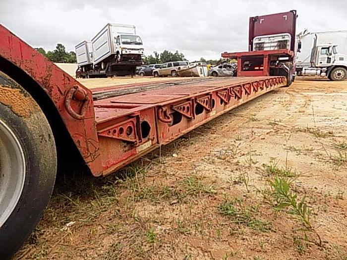 Used 35 Ton Detach Stretch Lowboy, Tandem w/flip axle