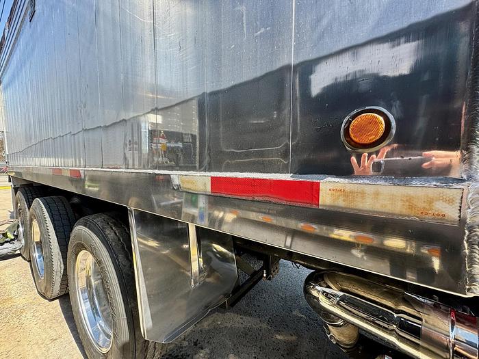 Used 2007 Peterbilt 357 *** NEW ENGINE ***