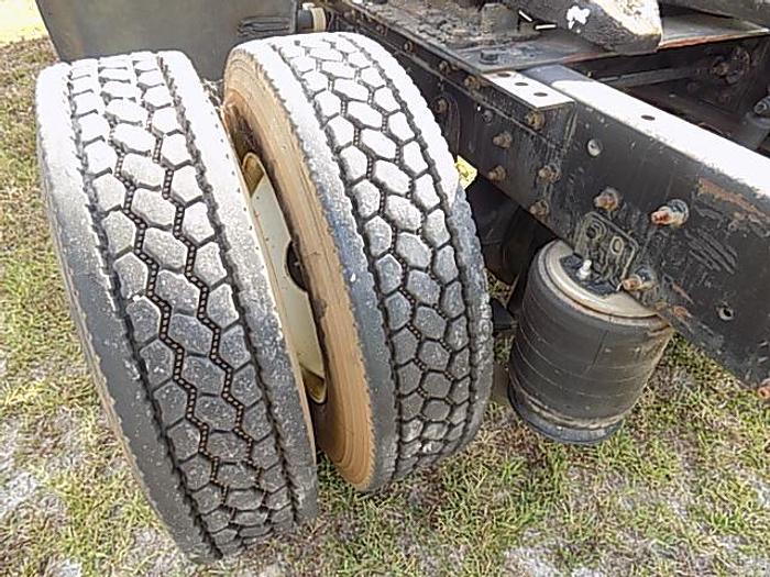 Used 2006 International 4400 DT466 (Allison Automatic)