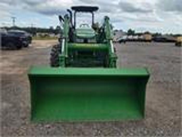 Used 2015 John Deere 5085M