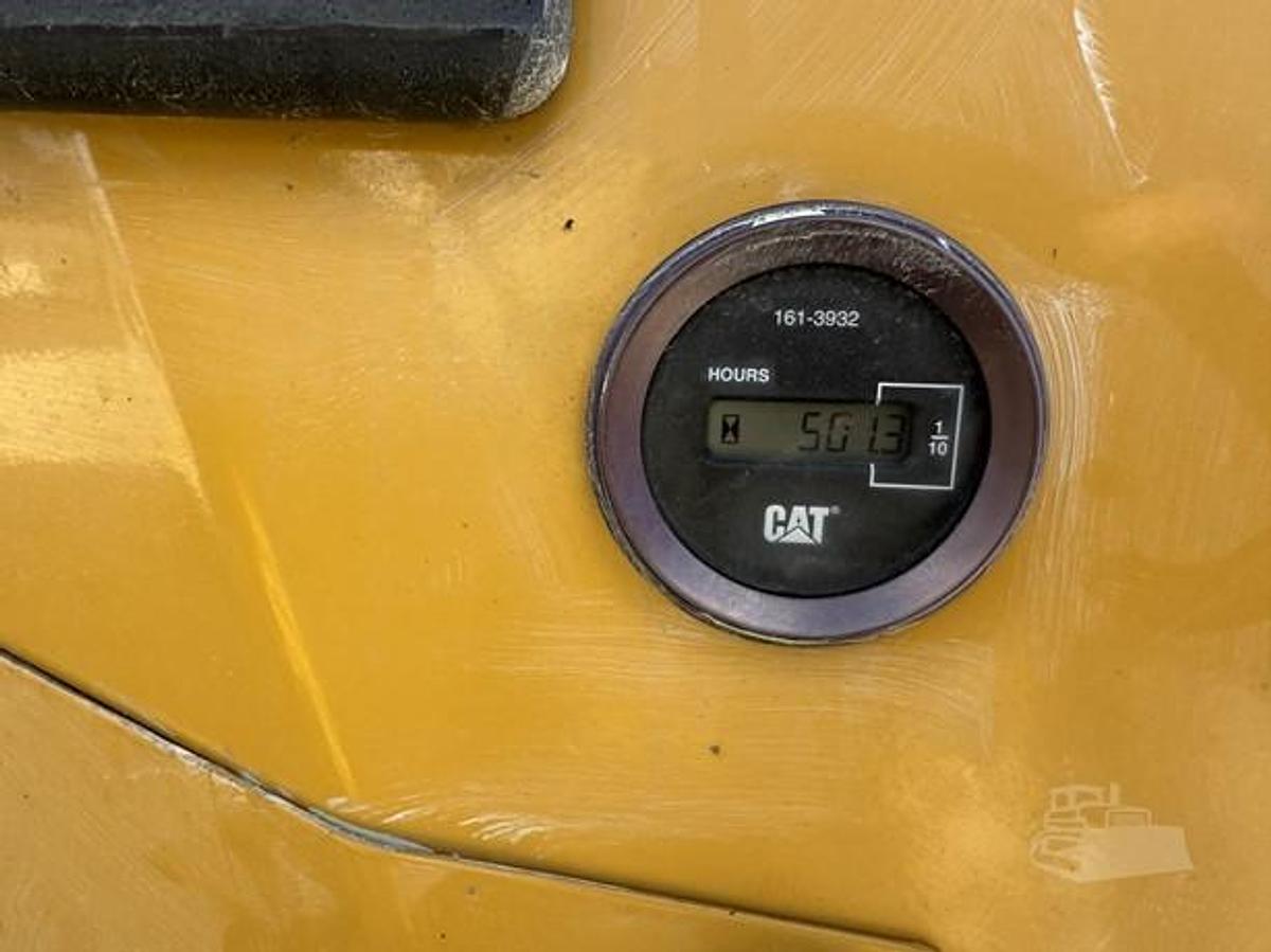 Used 2002 CAT D3G XL