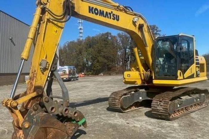 Used 2019 Komatsu PC238USLC-11