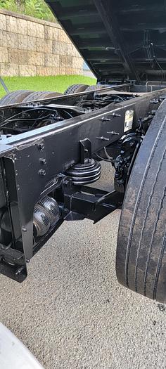 Used 2006 *** ALLISON AUTO *** MACK CV713 Granite