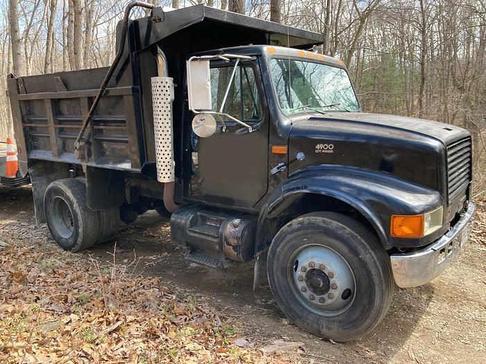 Used 1997 International 4900 Dump Truck
