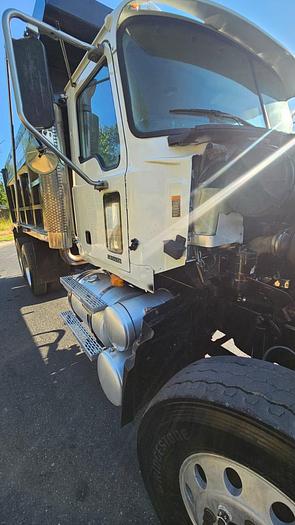Used 2007 MACK *** ALLISON AUTOMATIC *** CV713 Granite