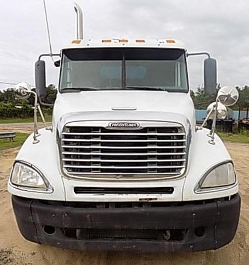 Used 2007 Freightliner Columbia 120, Detroit 60 Series