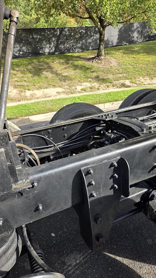 Used 2006 Mack *** ALLISON AUTOMATIC *** CV713 Granite