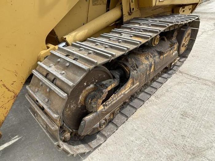 Used 2005 CATERPILLAR 953C