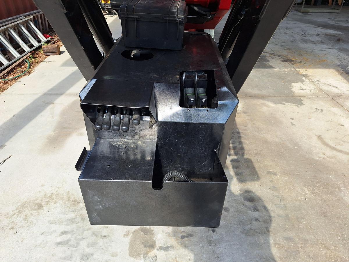 Used 2016 Platform Basket PB 22.10